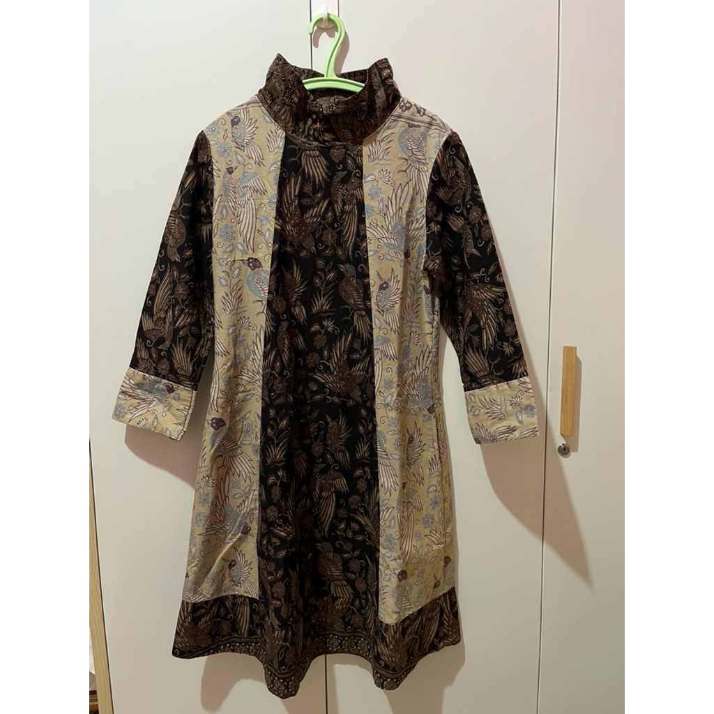 Tunik Batik Wanita Modern | Atasan Batik Wanita | Preloved