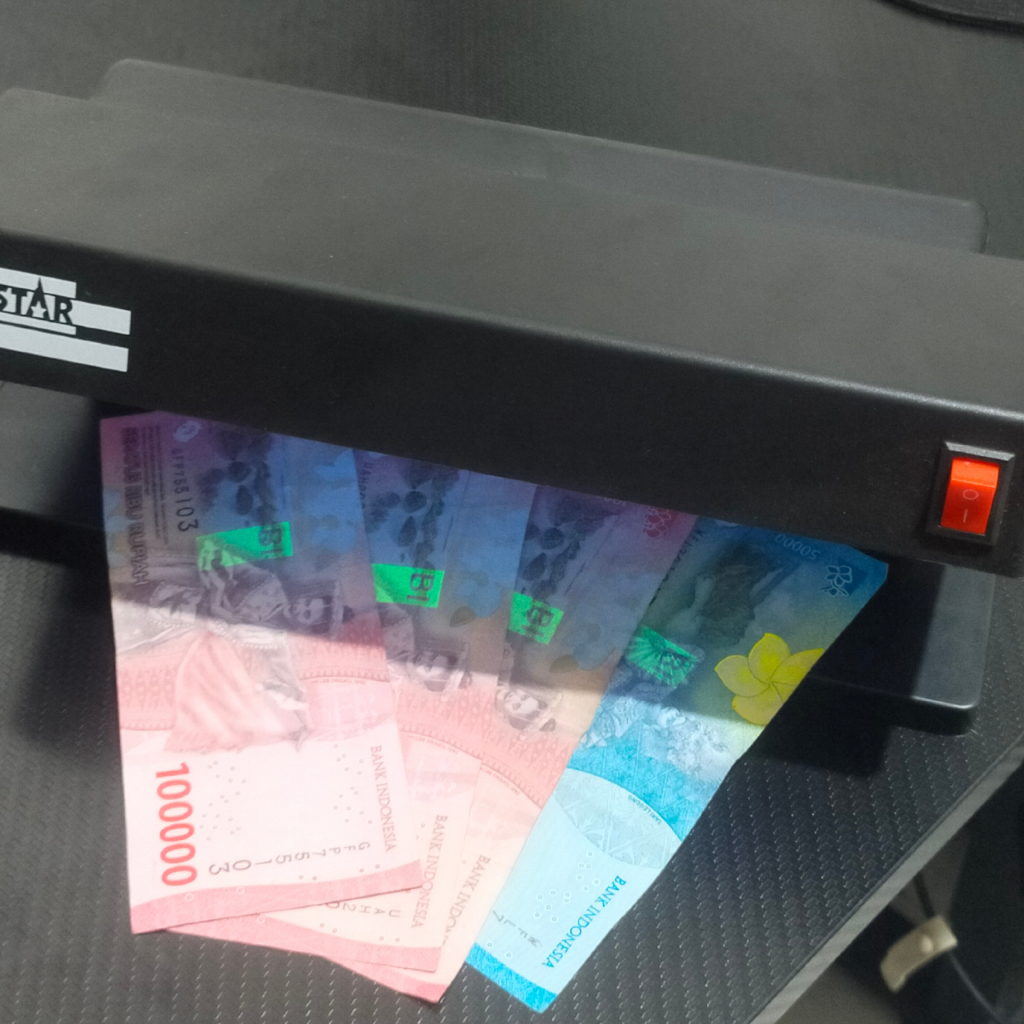 Alat Cek Sensor Uang 2 Lampu UV untuk Kasir dan Toko Mesin Deteksi Palsu Upal