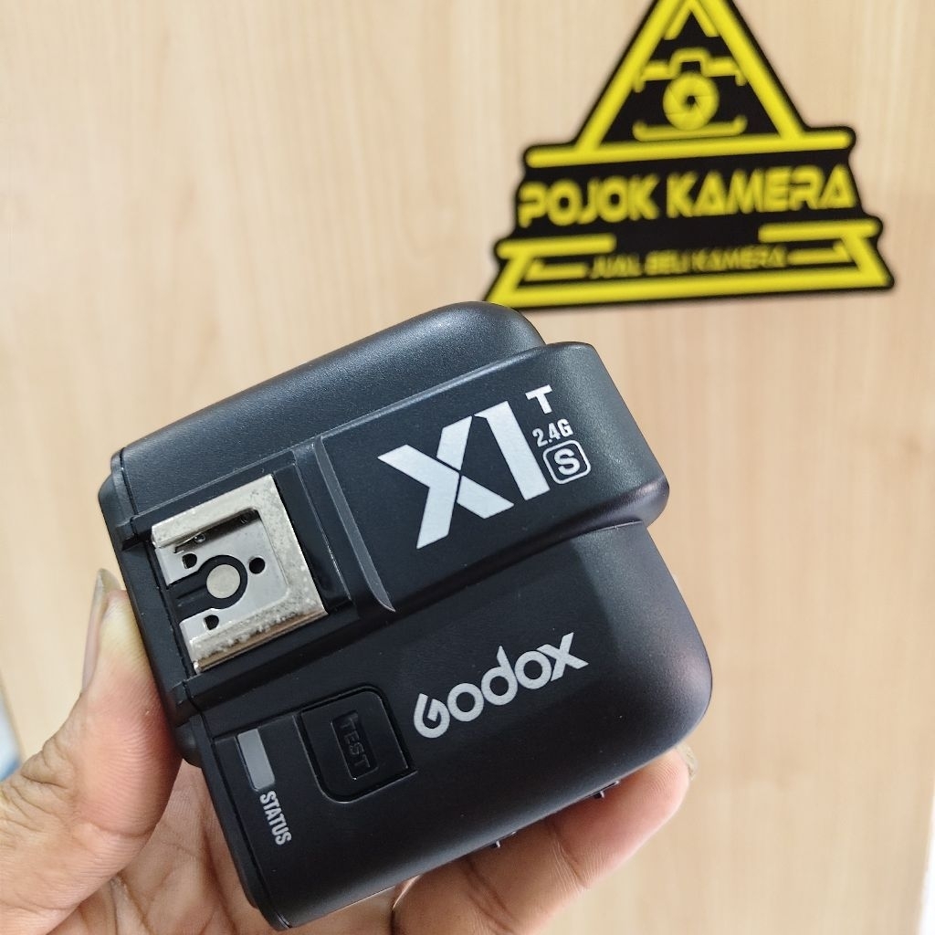 Trigger godox X1T For SONY/ NIKON/ FUJIFILM