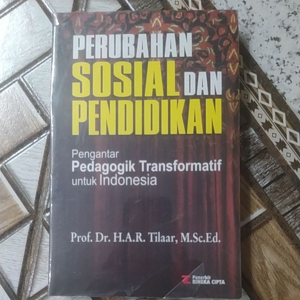 buku perubahan sosial dan pendidikan