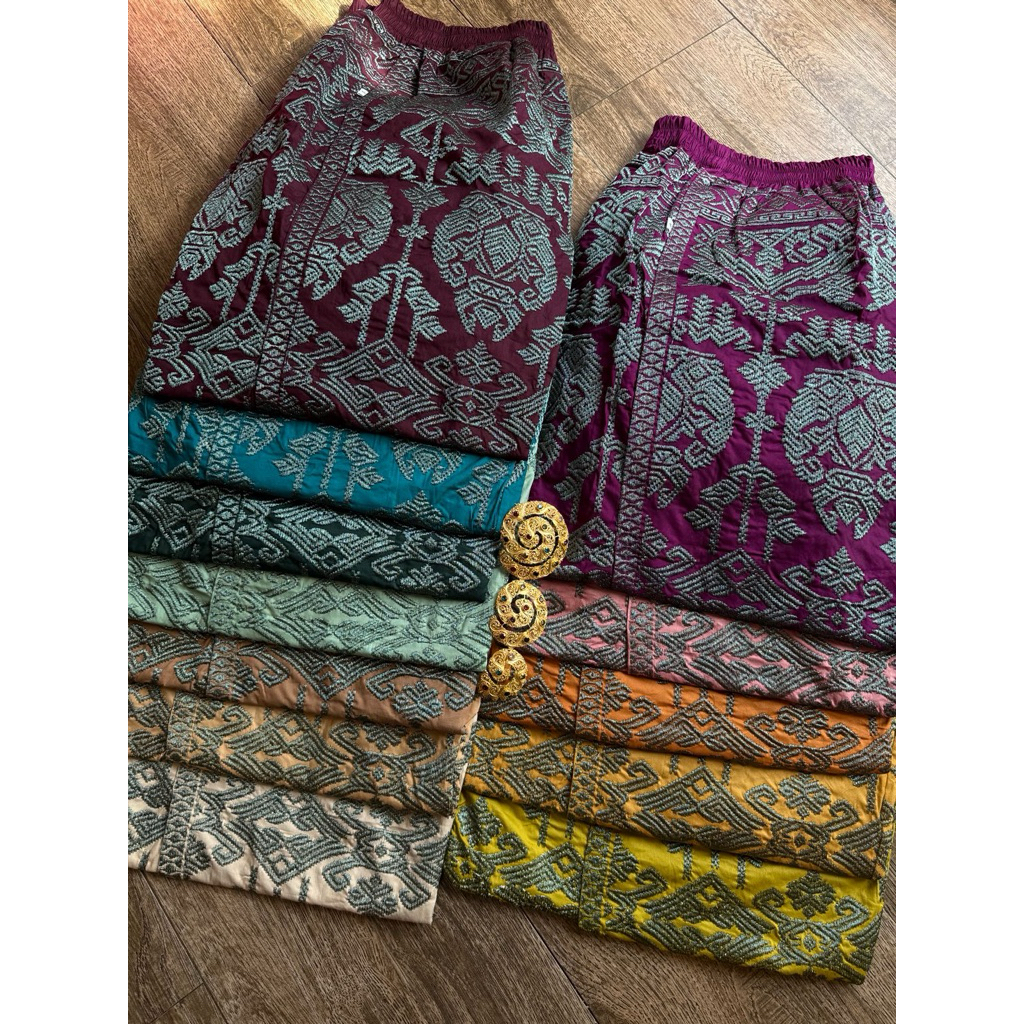 Kamen jadi stretch premium Melasti original by Djuwita Kebaya