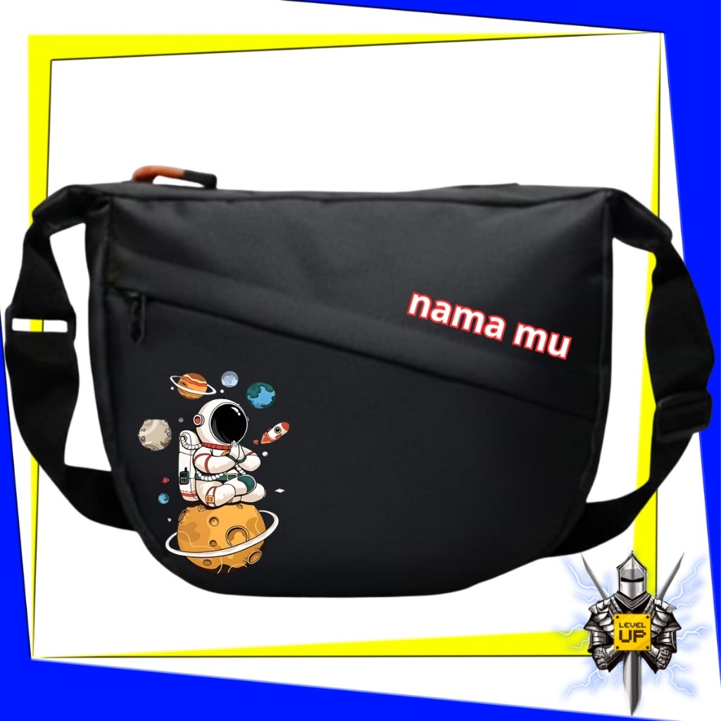 Tas Selempang D300 Tahan Air Custom Nama Anak Islami Muat Tablet 11inc LKS motive astronot M2