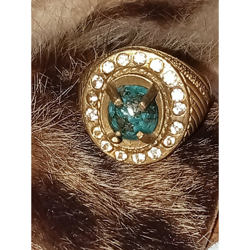 Batu Natural pirus lawas