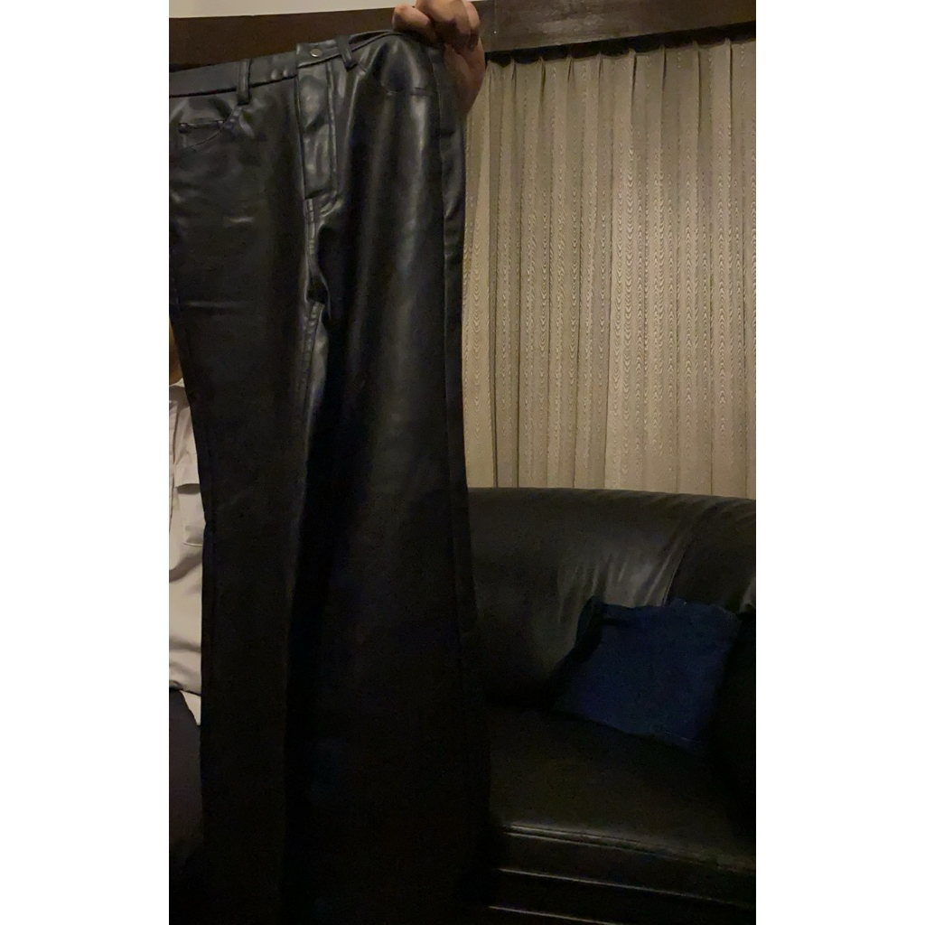leather pants