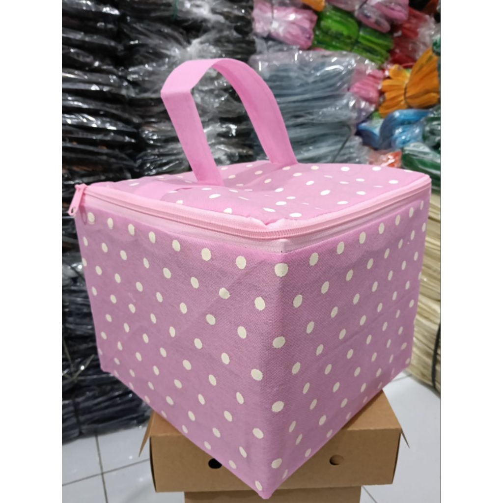 (12pcs) Tas Hajatan Kubus Resleting polkadot pink UK.22x22x20cm