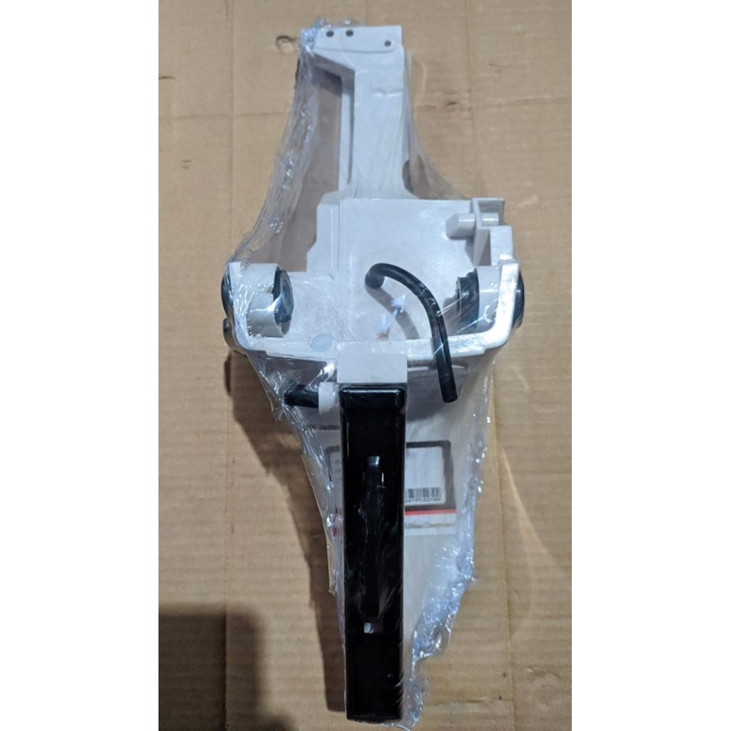 REAR HANDLE ASSY 5200 5800 TANGKI BENSIN MESIN GERGAJI 5200 5800