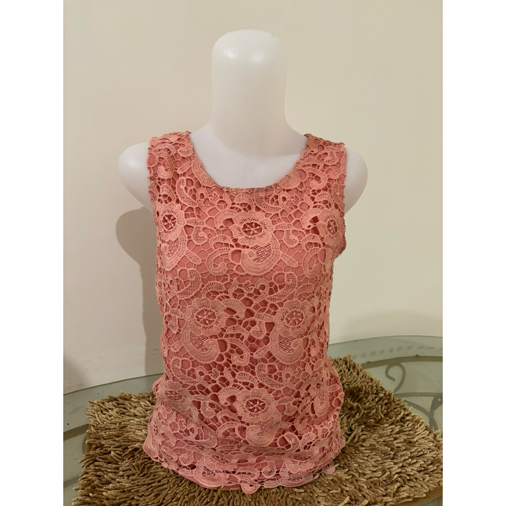 PRELOVED BAJU ATASAN RENDA