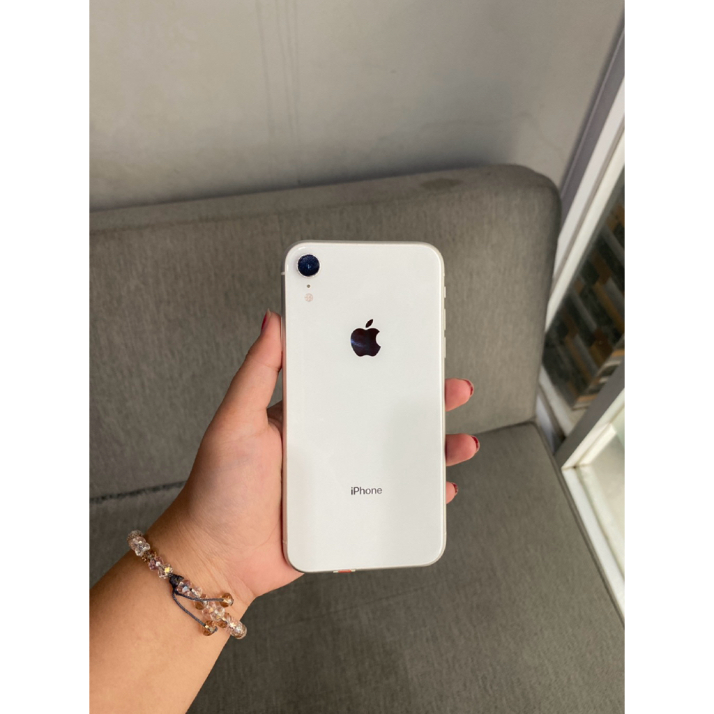 iPhone XR 64gb white ex iBox
