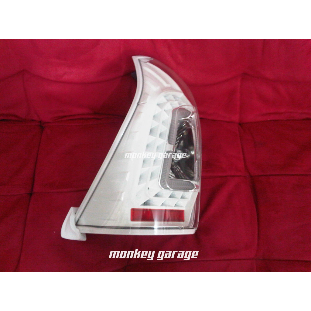 Stoplamp New Avanza/Xenia 2011-2018 LED, Easy Install & Best Price