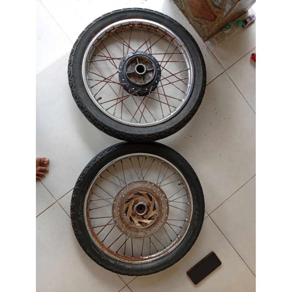 veleg set depan blakang ring 18 copotan RX king original