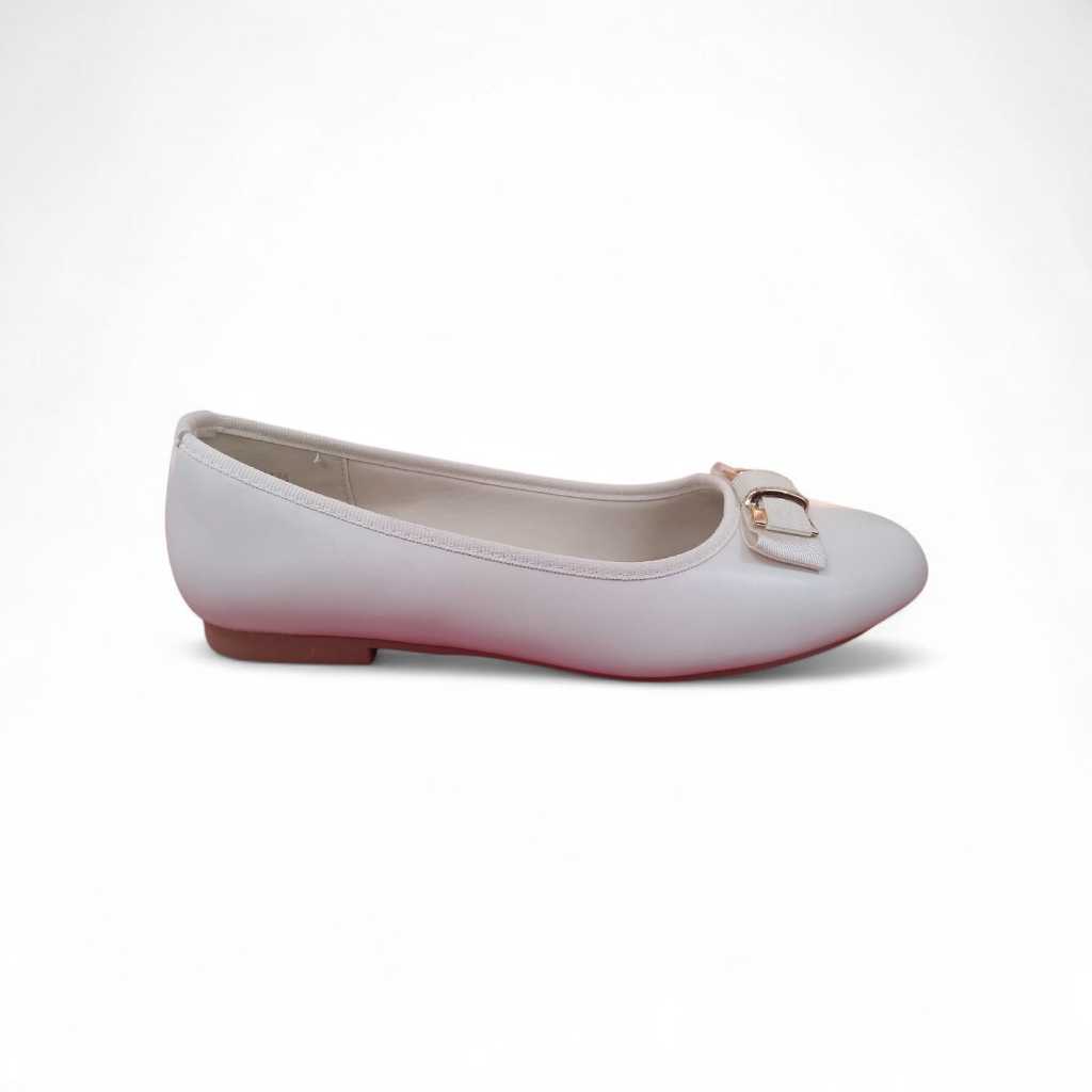 Sepatu Bata flatshoes wanita tipe ujung bulat