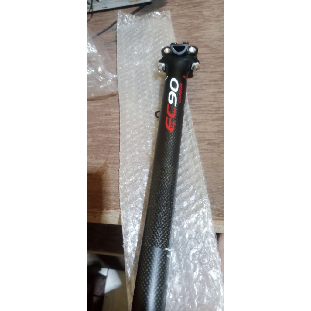 seatpost carbon ec90