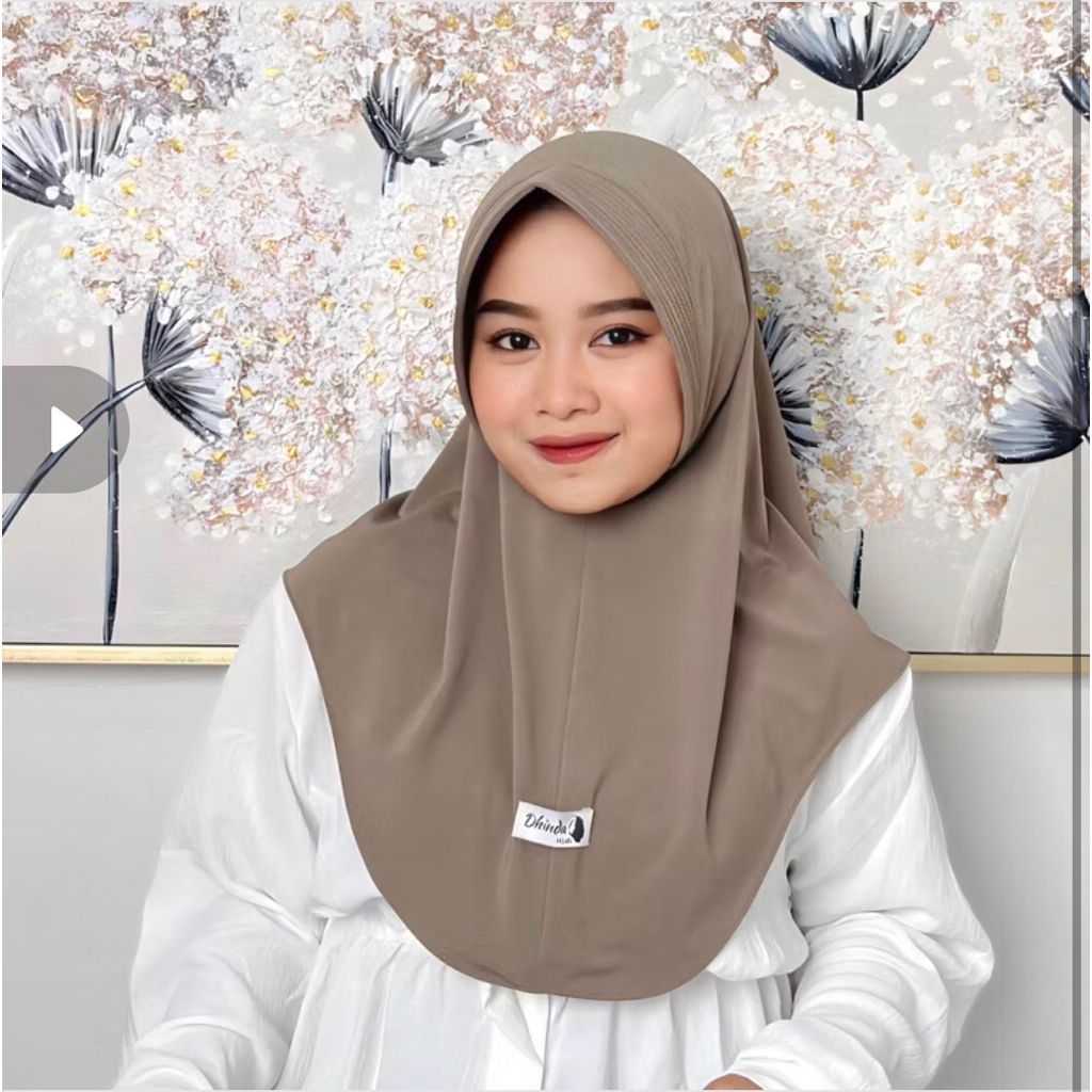 Kerudung Bergo Dhinda Hijab