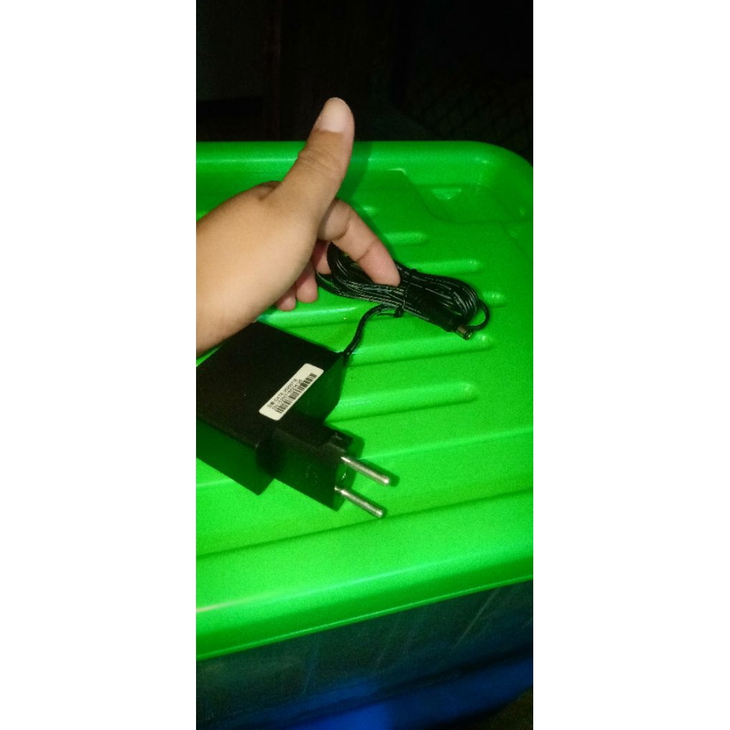 adaptor 12V 1A adaptor 12V 1A adaptor cctv kamera router wifi modem cctv kamera dan lain sebagainya