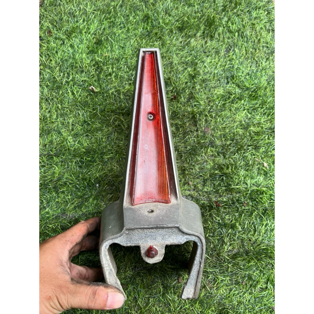 Horncase hidung vespa super sprint bajaj