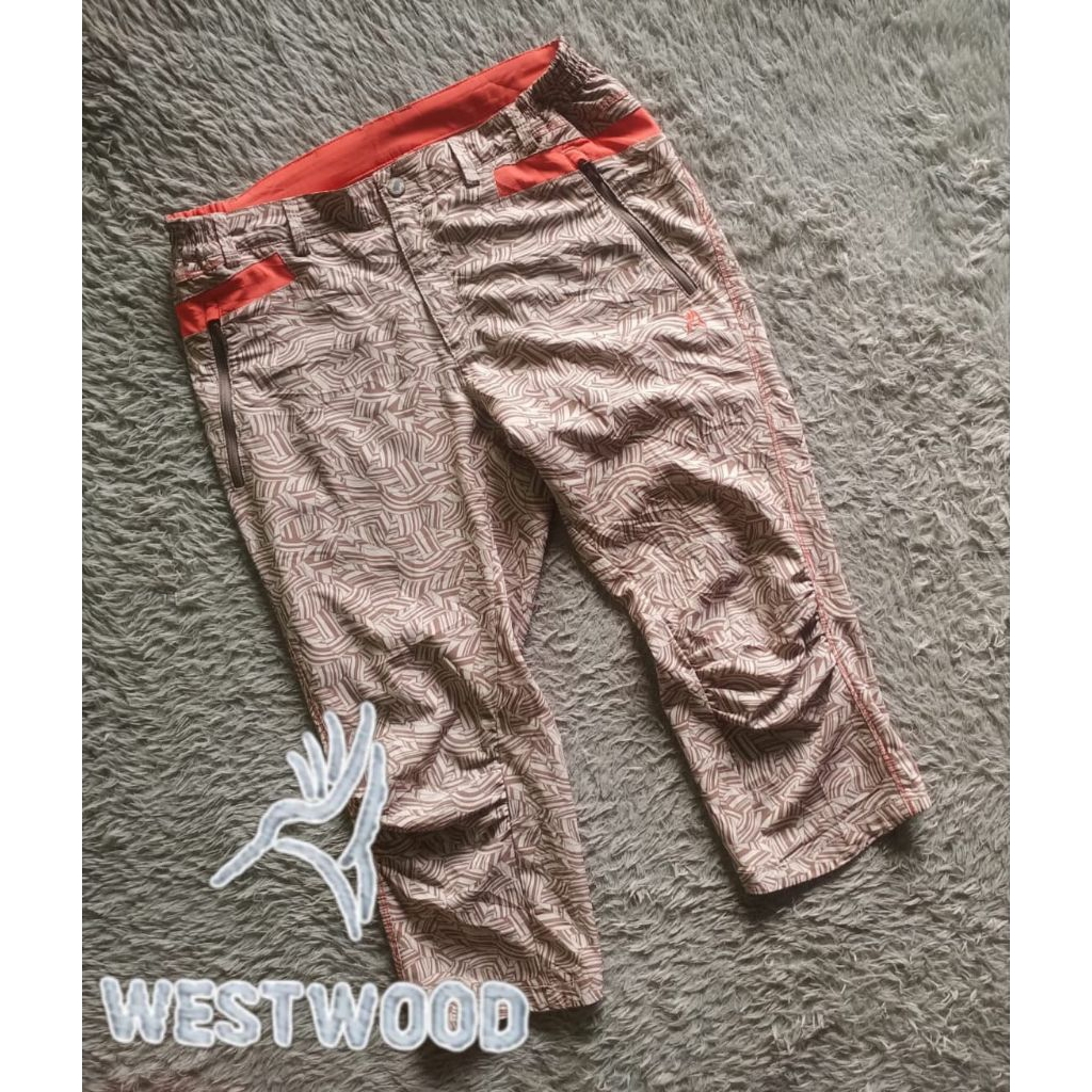 pendek ¾ gunung WESTWOOD second brand