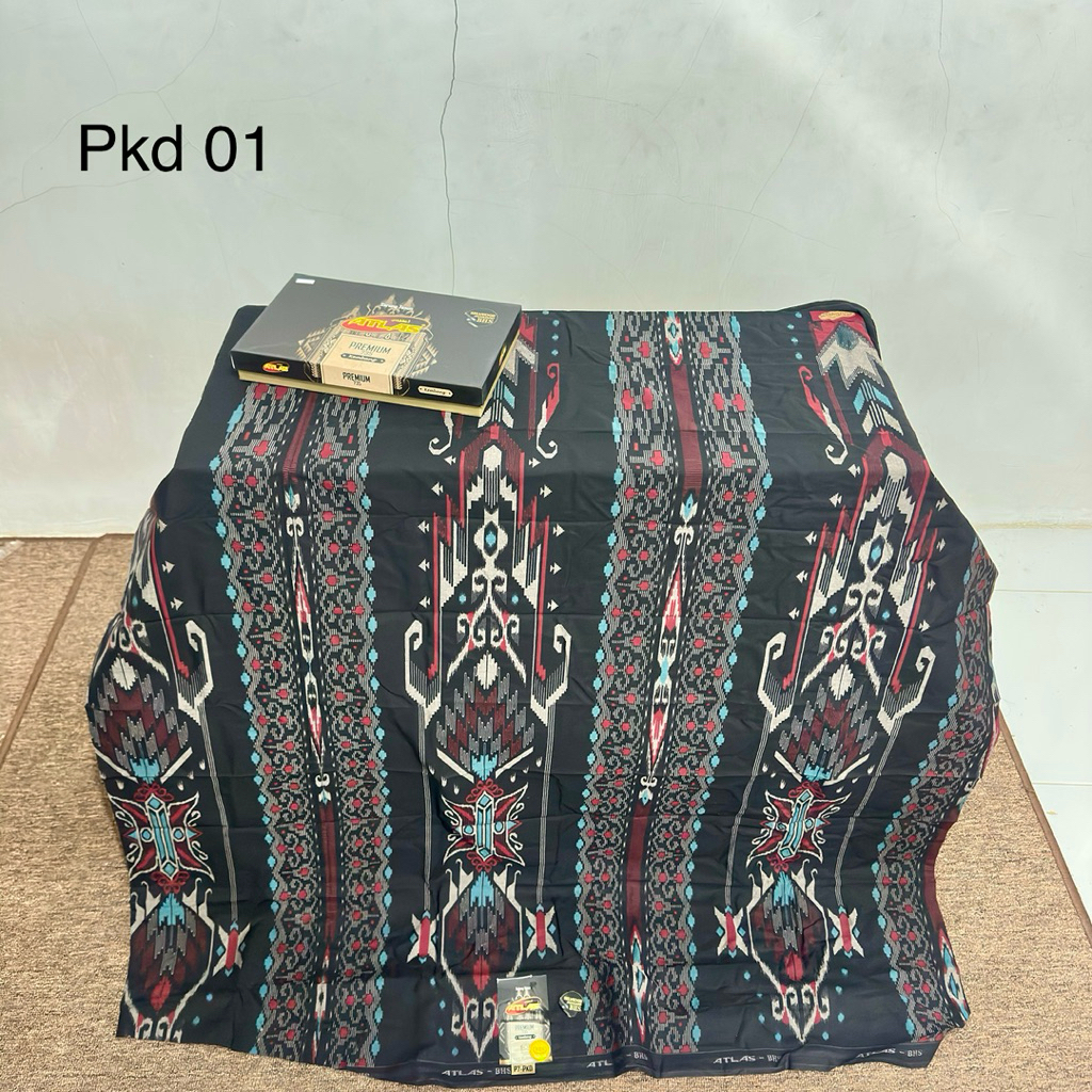 Sarung Atlas Songket Premium 735 Selvedge Gold Kembang