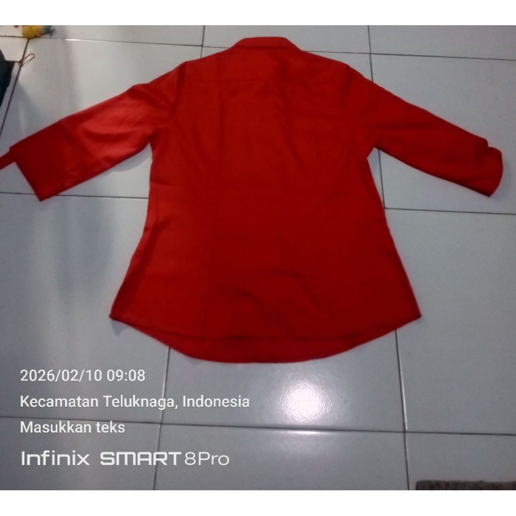 baju kemeja polos warna merah wanita