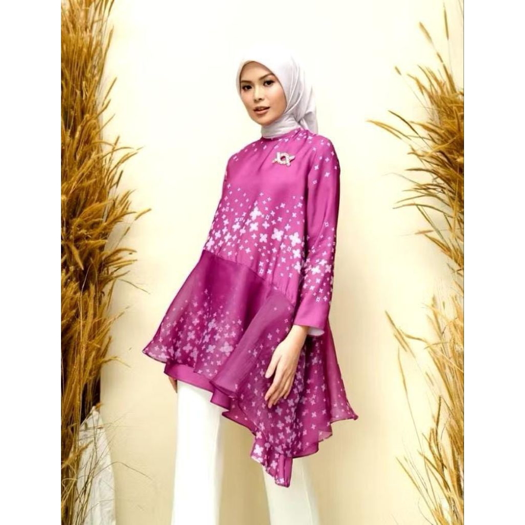 andaya blouse wearing klamby preloved