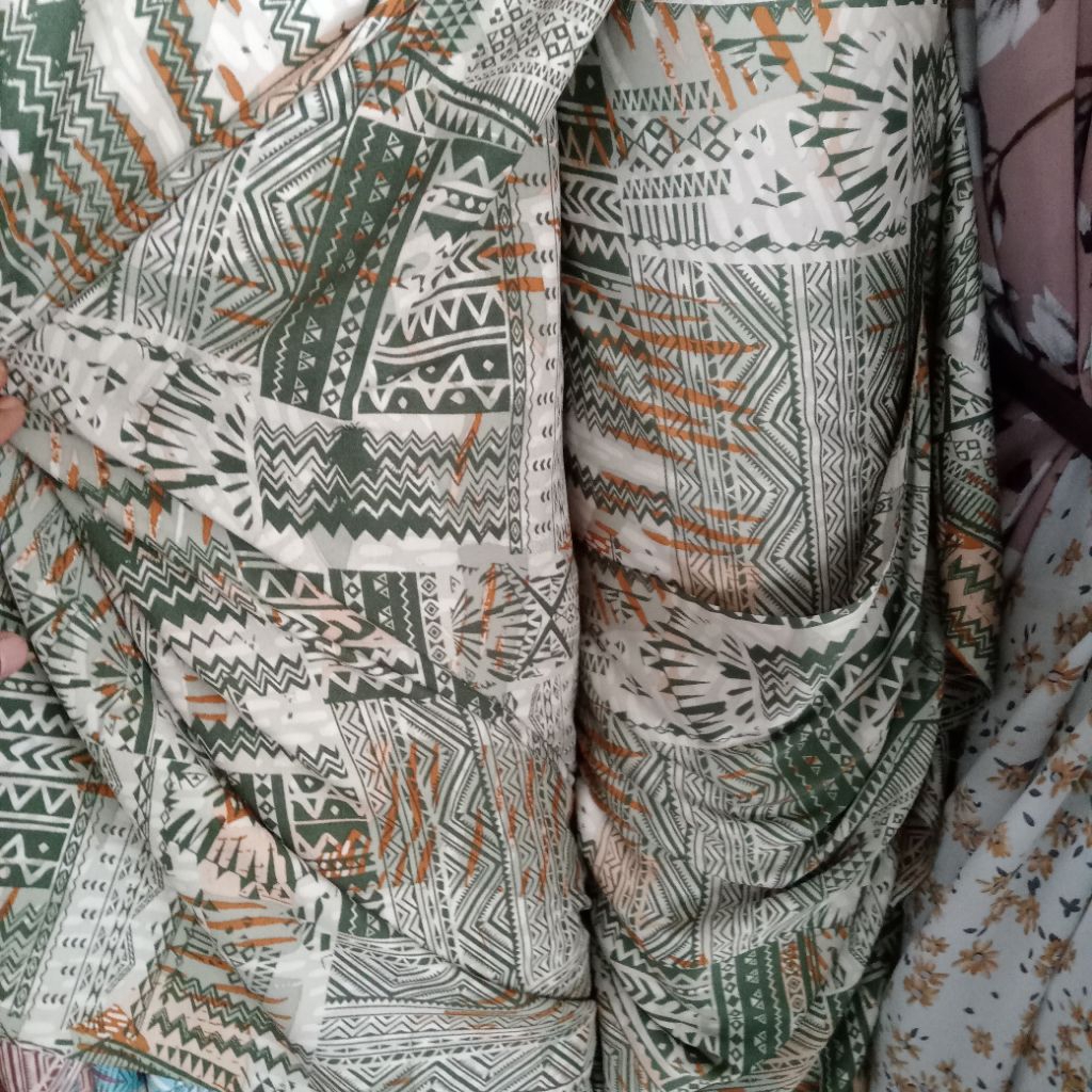 KAIN ARMANI SILK MOTIF ABSTRAK PREMIUM -ARMANI SATEN HARGA/0,5M