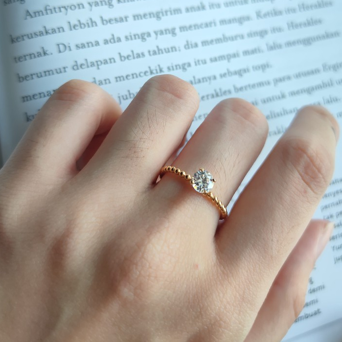 Cincin solitaire emas muda emas asli cincin wanita klasik premium diamond look