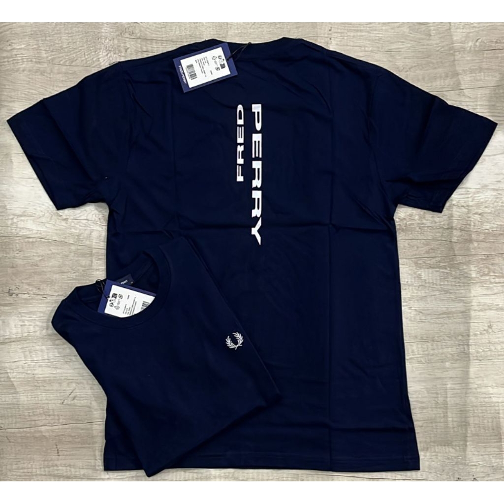 KAOS Fred Perry premium 24s T-Shirt Pria Navy Biru Hitam dengan Logo Putih dan Desain Sederhana