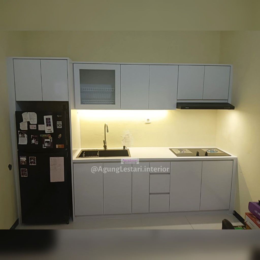 Kitchen Set / Kitchen Set Custom / Kitchen Set Minimalis / Kitchen Set Surabaya  / Kitchen Set Atas 