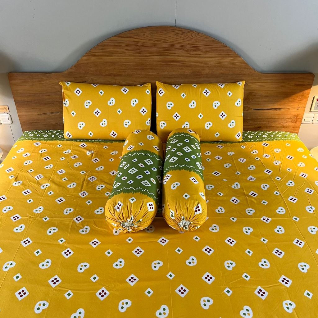 Sarung Bantal Guling Motif Jumputan Batik