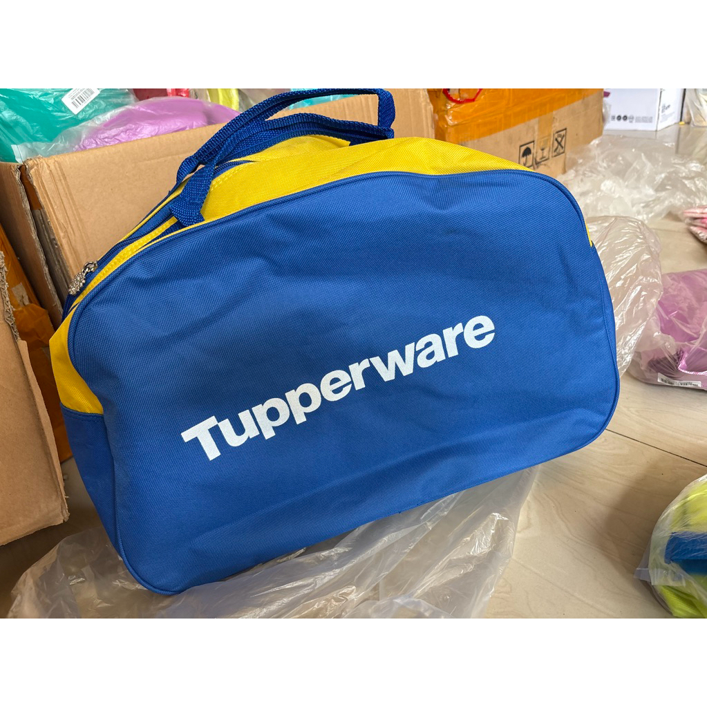 tas besar tupperware