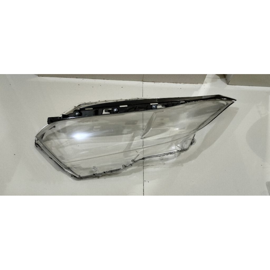 mika lampu depan hrv prestige 2016-2018 original second
