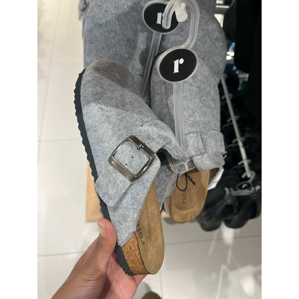 Jastip Sandal Rubi Clogs Mules