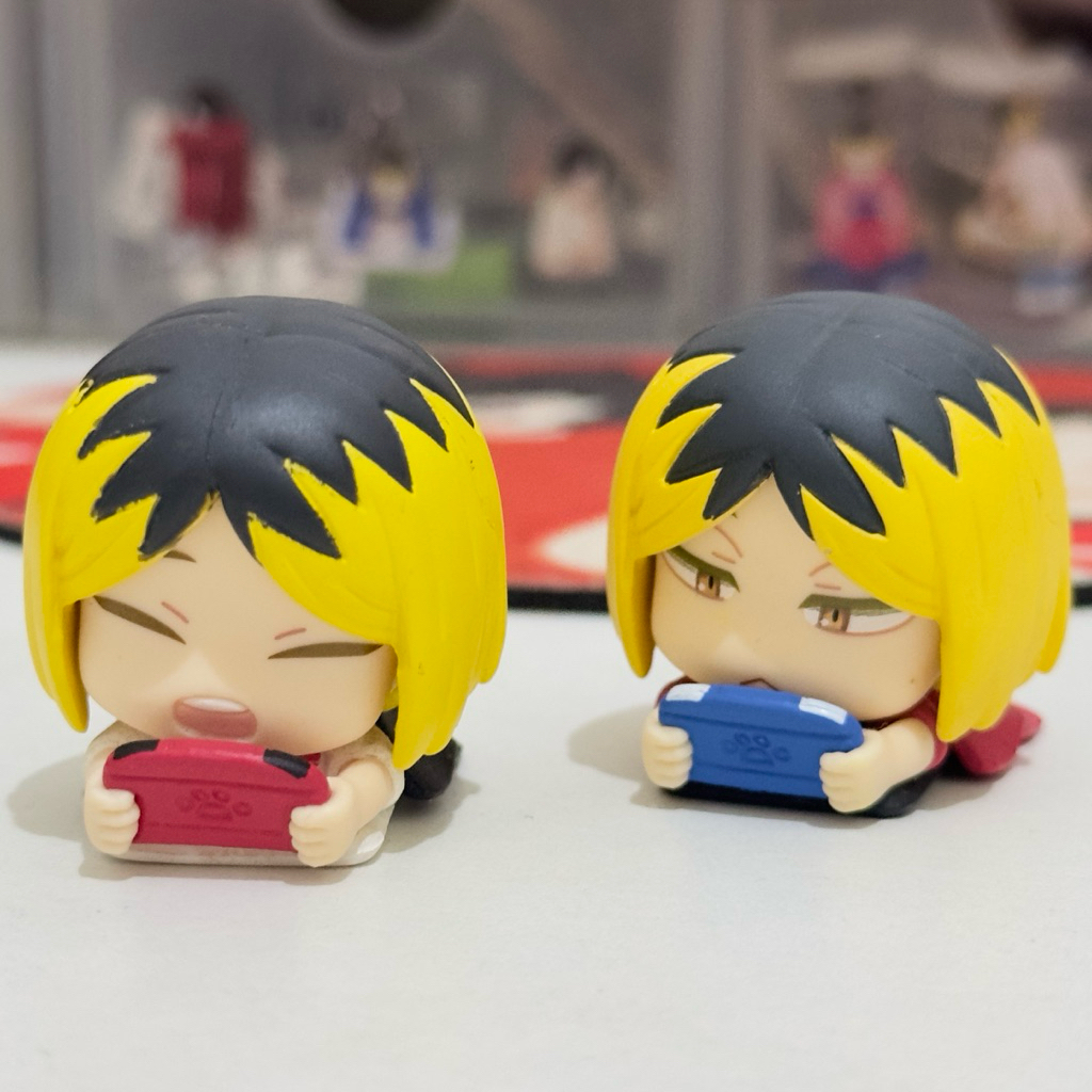 (official) mini figure / onemutan haikyuu - kozume kenma