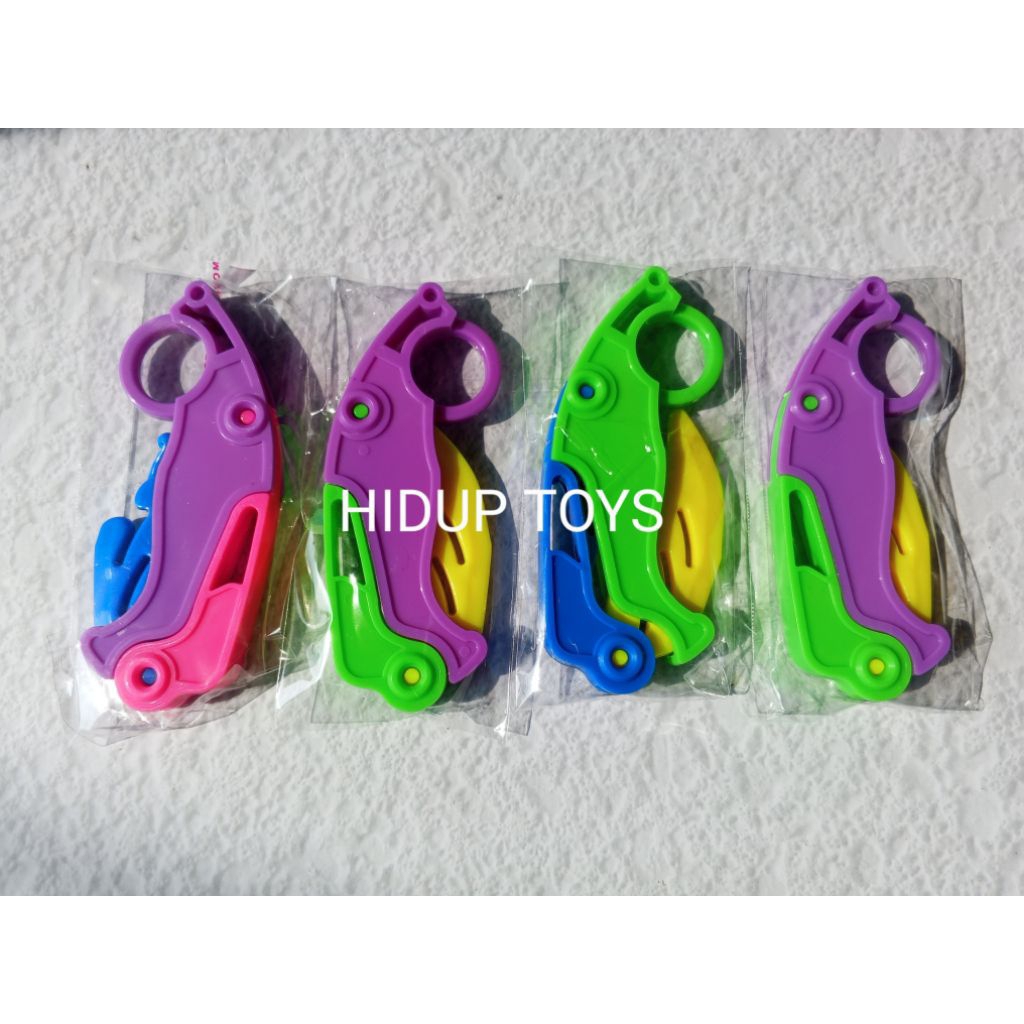 4 Pcs Mainan Karambit Lipat