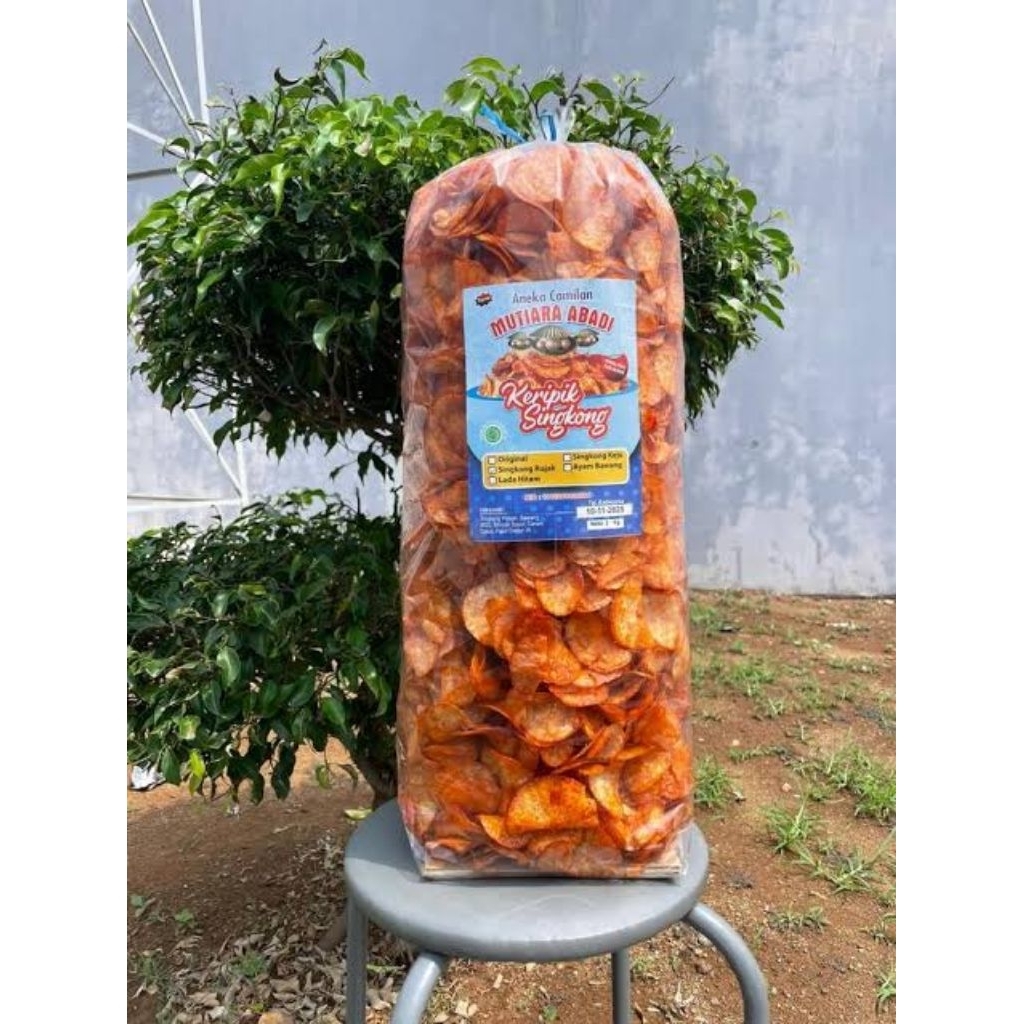 Keripik Singkong Bumbu Rujak 1kg Mutiara Abadi - Kriuk Gurih, Pedas Daun Jeruk, 1KG