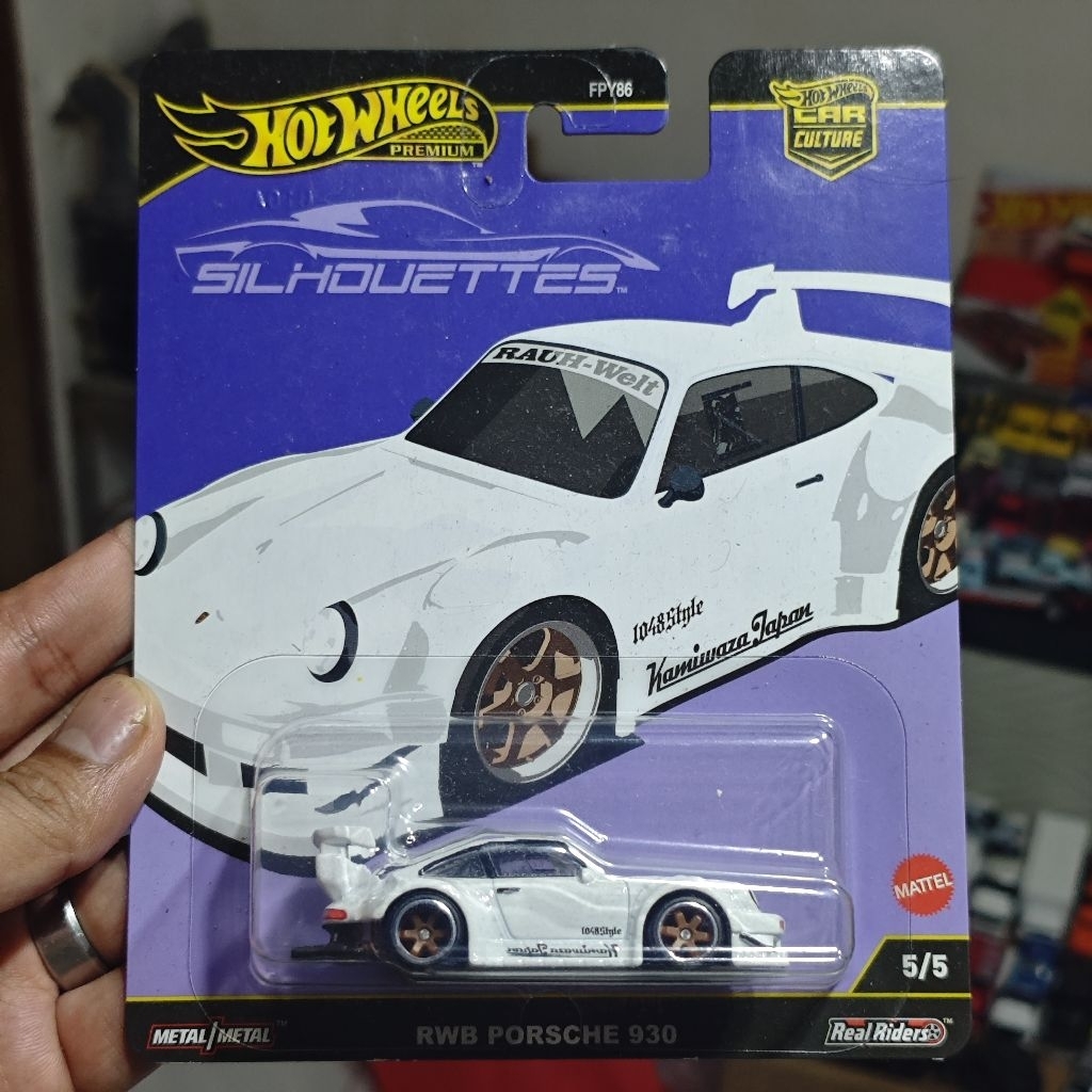 Hot Wheels RWB Porsche 930 Premium Silhouette