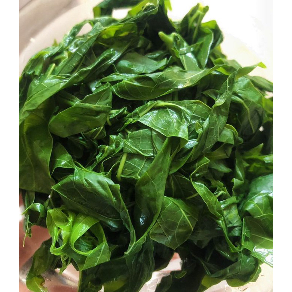 Daun Singkong Rebus +- 250 Gram
