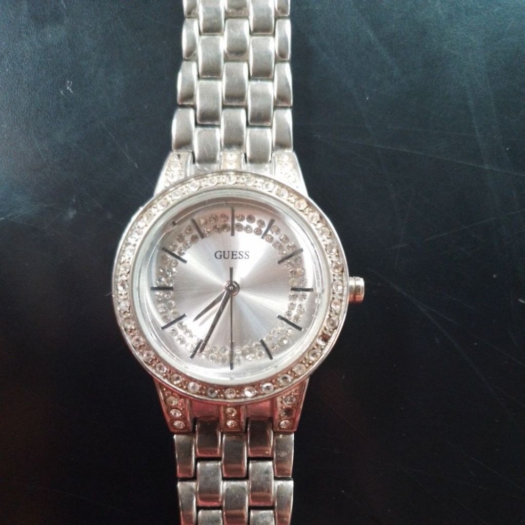 jam tangan guees