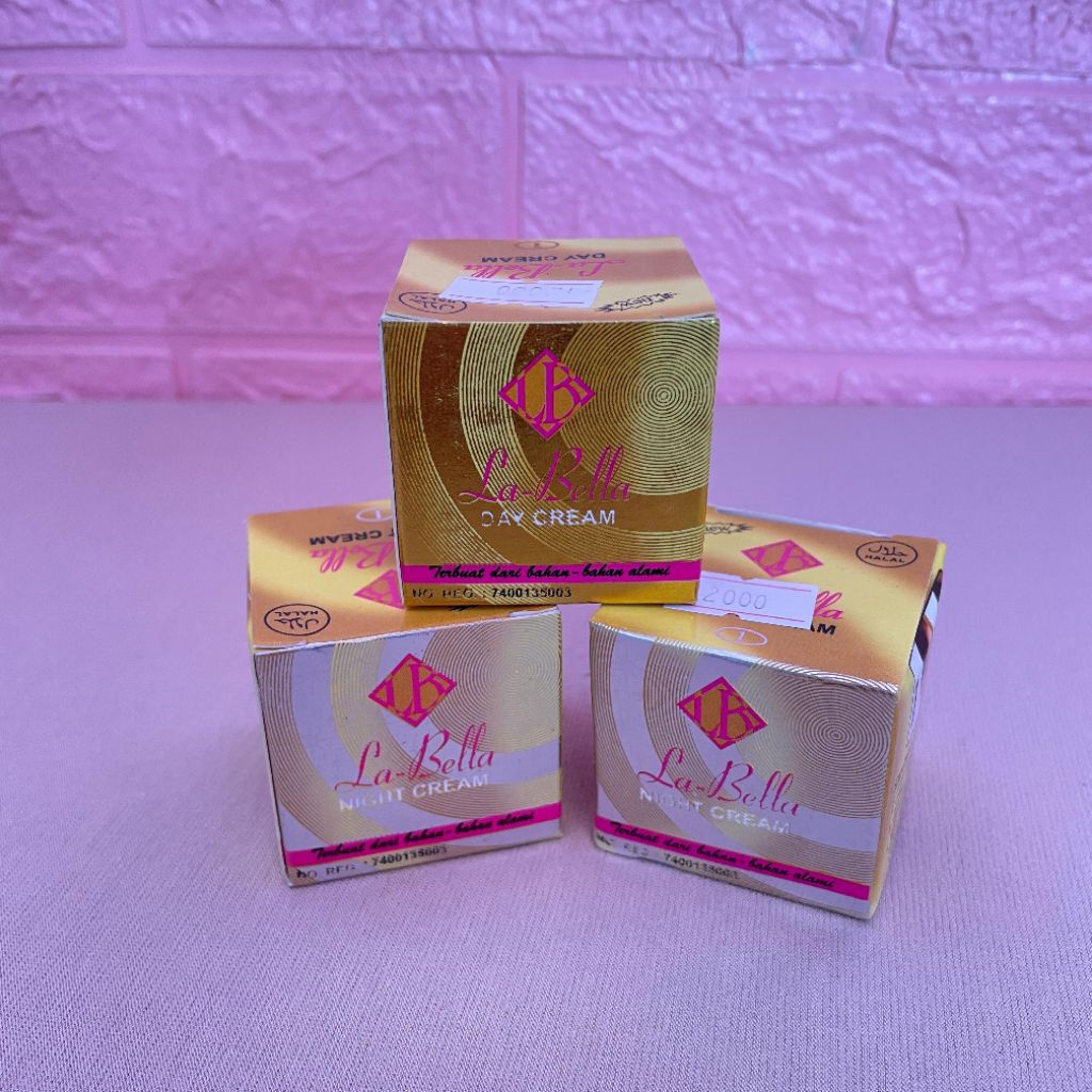 Paket Cream Wajah LaBella Siang Malam dengan Tekstur Lembut