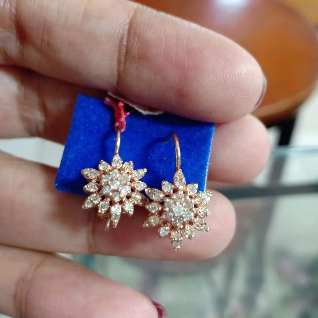 Anting Berlian Model bintang laut gantung