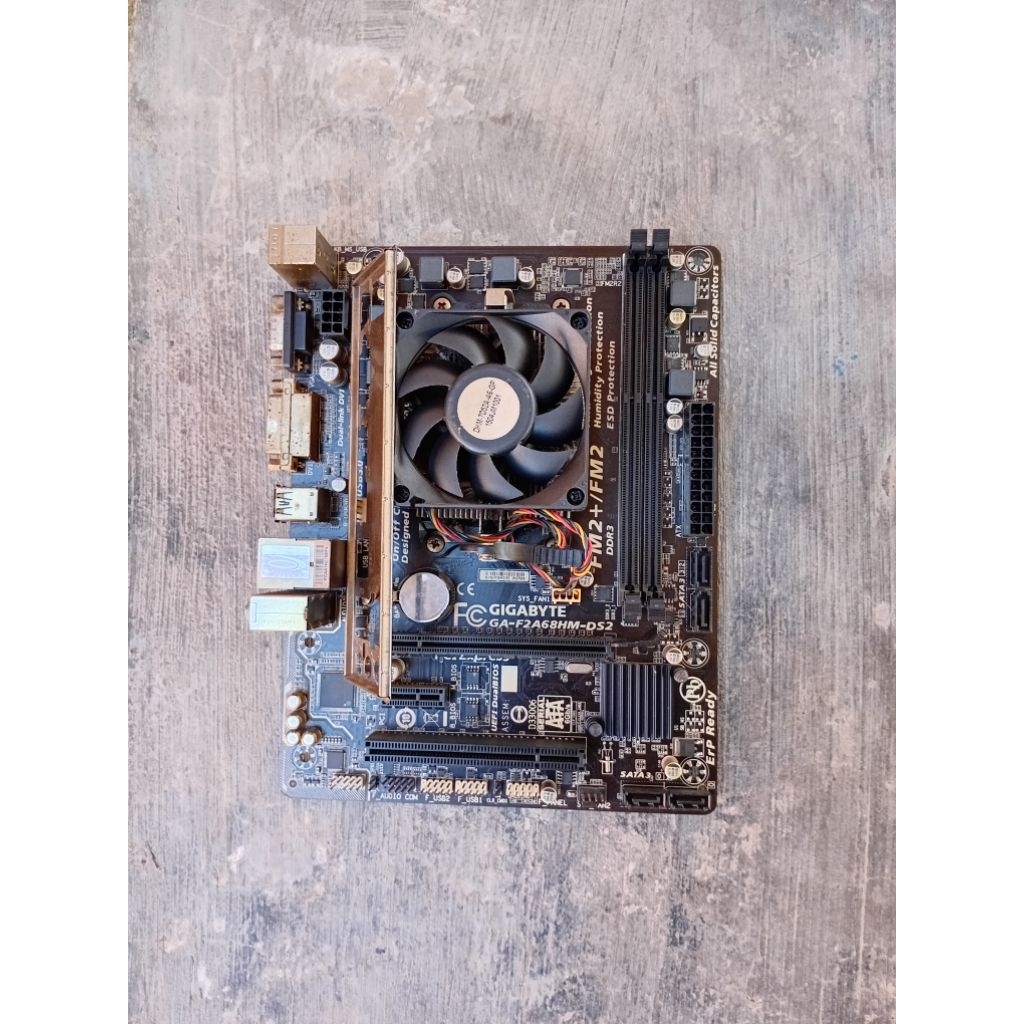 MOTHERBOARD FM2/AMD A8-7650K