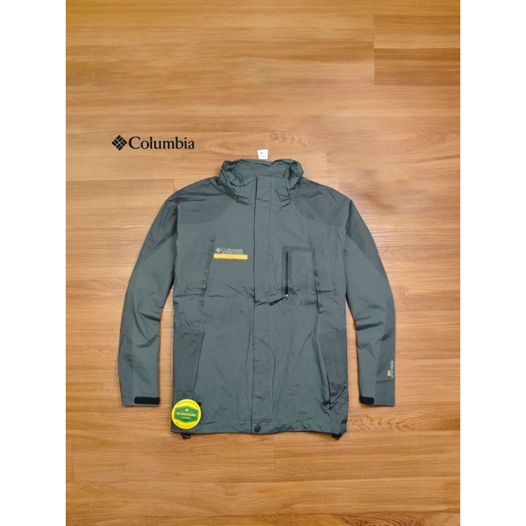 Columbia Casual outdoor goretex jacket