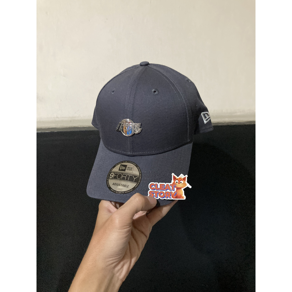 TOPI 940 X NBA LA LAKERS METAL PIN STRAPBACK ORIGINAL NO BOX [60565152]