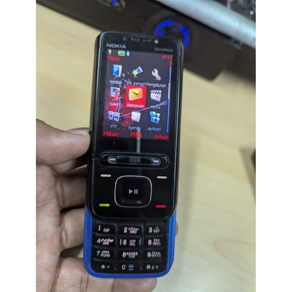 Nokia 5610 XpressMusic blue black