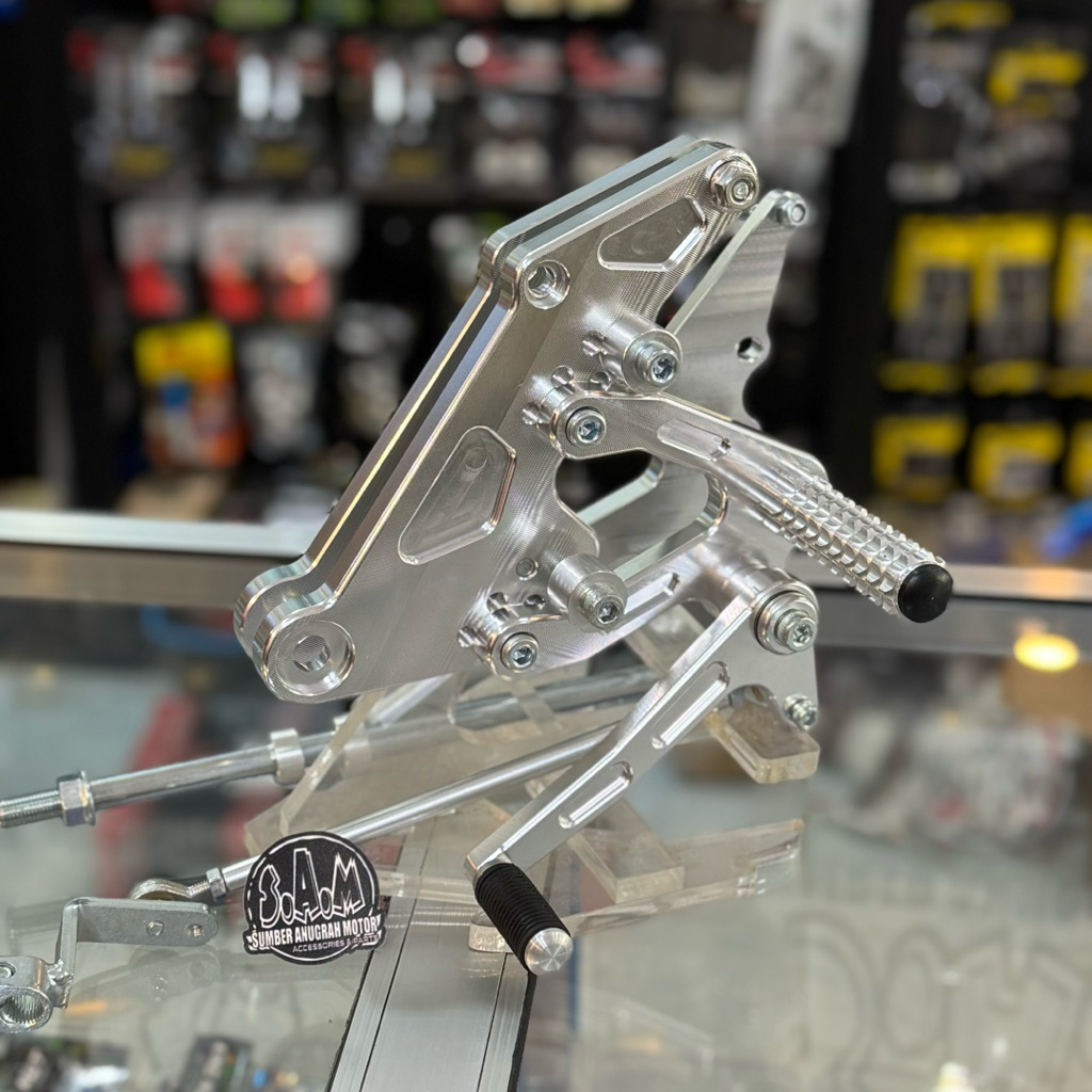 FOOTSTEP UNDERBONE BPRO DAILY PNP MX-KING Mx king Mxking / Bahan Billet T6 Cnc ub step pedal depan r