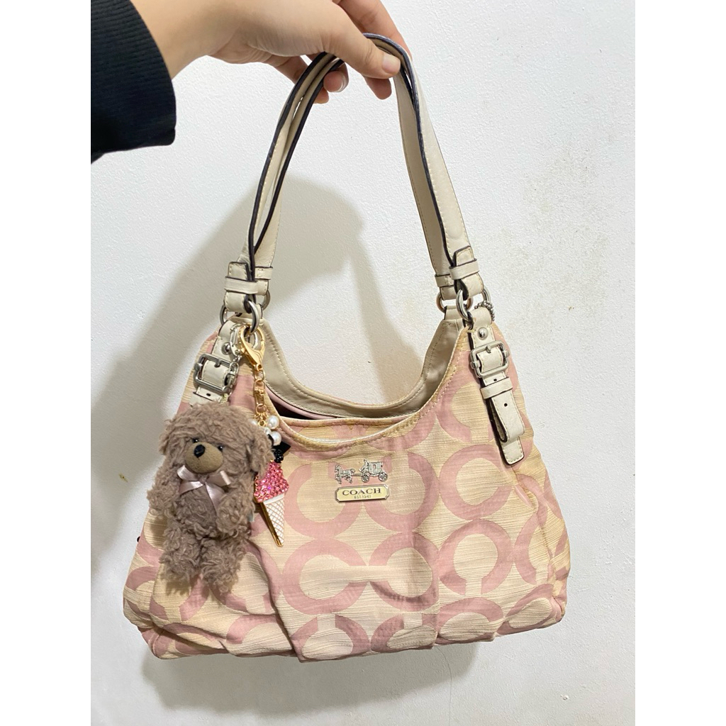 Preloved Coach Vintage Rare Coach Pink Soho Part 2