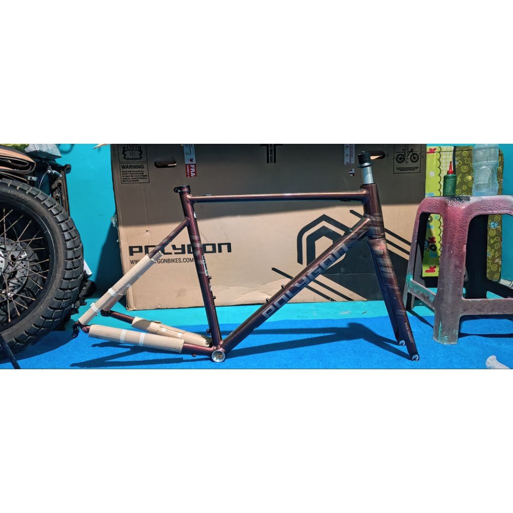Frameset Polygon Strattos S3