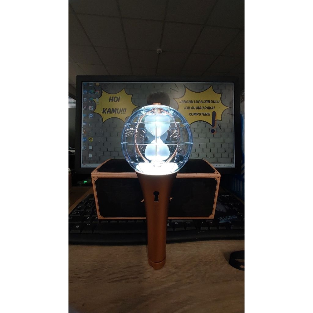 LIGHTSTICK ATEEZ VER 2 *BACA DESKRIPSI