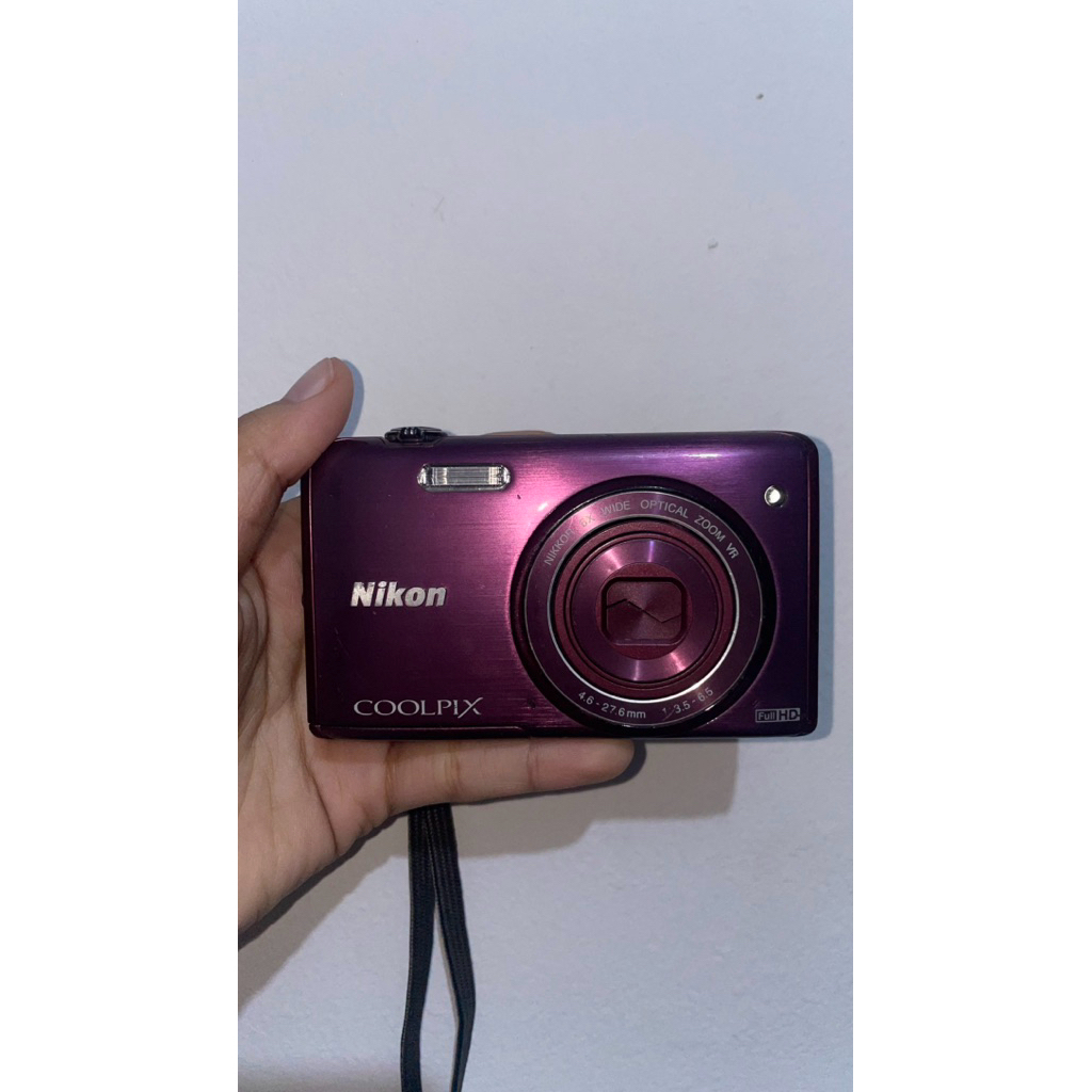 Nikon Coolpix S5200