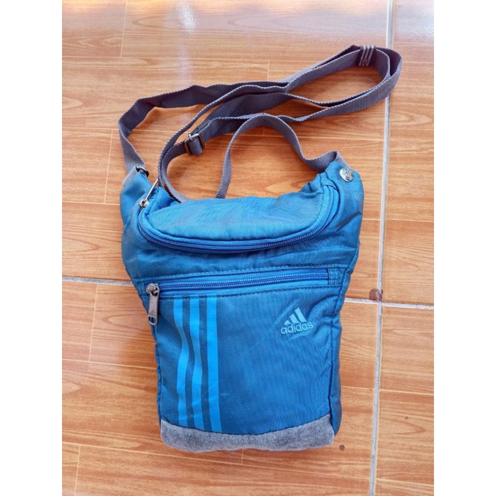 Sling Bag / Tas Sling Adidas