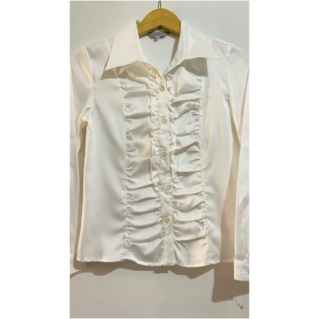 preloved kemeja putih slimfit